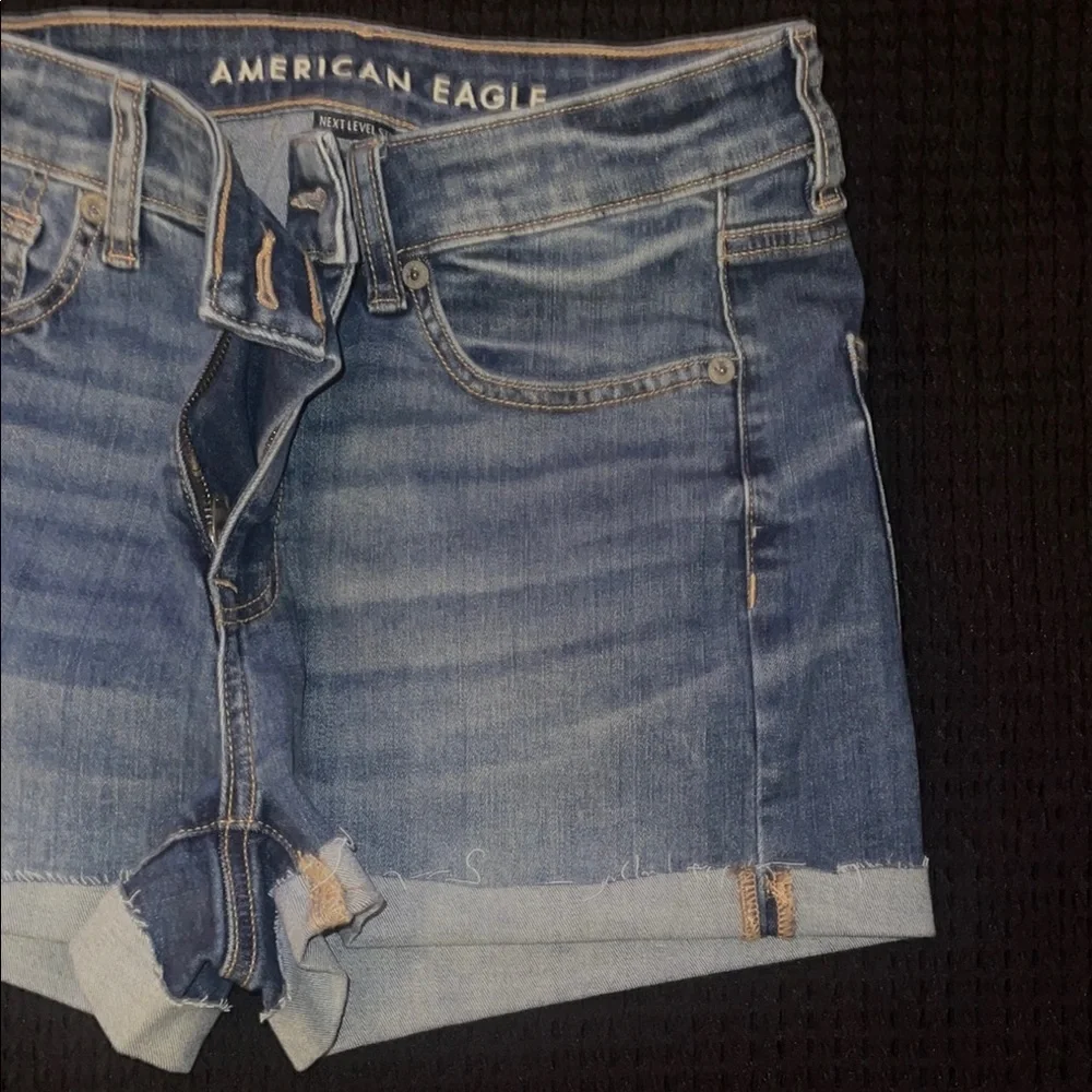 American Eagle Outfitters Blue Jean Shorts Frayed Hem - Picture 6 of 7
